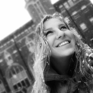 Meet your Posher, Stephanie